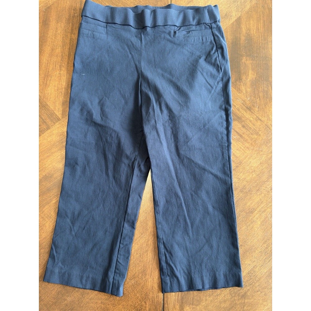 Women's Briggs  Pull On Capris Size 12 Navy